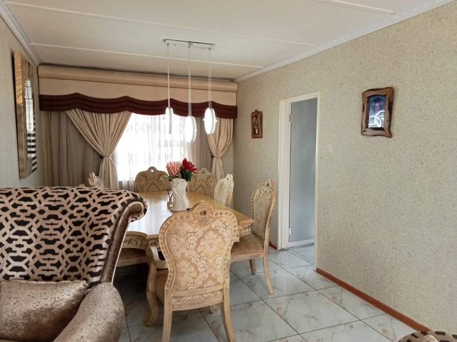 4 Bedroom Property for Sale in Bisho Gardens Eastern Cape